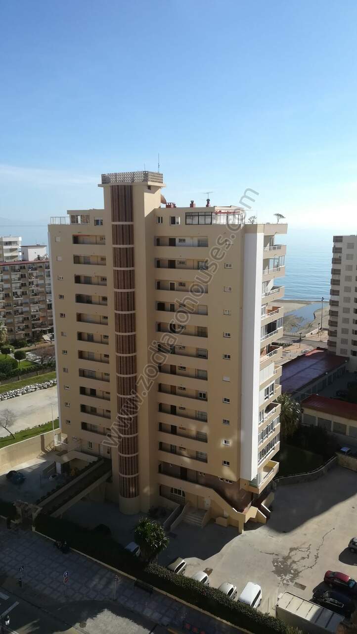 128205 Apartamentos - 2