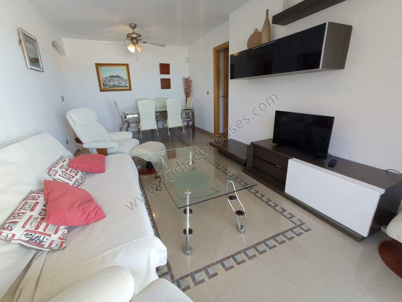 128313 Apartamentos - 2