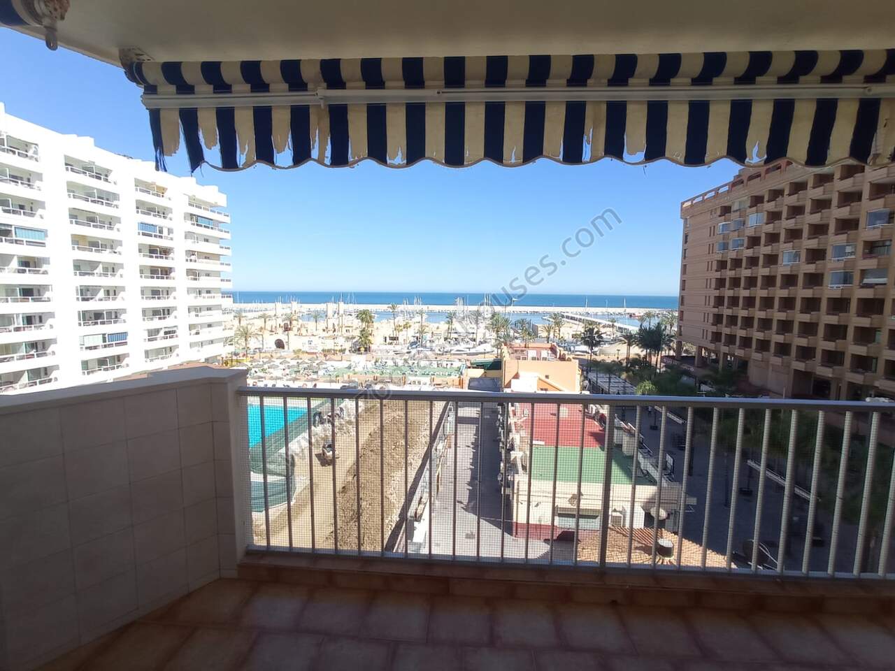 128313 Apartamentos - 12