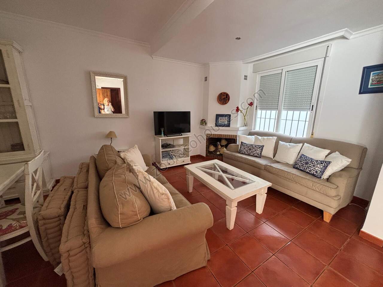 128318 Vuokrataan - 3