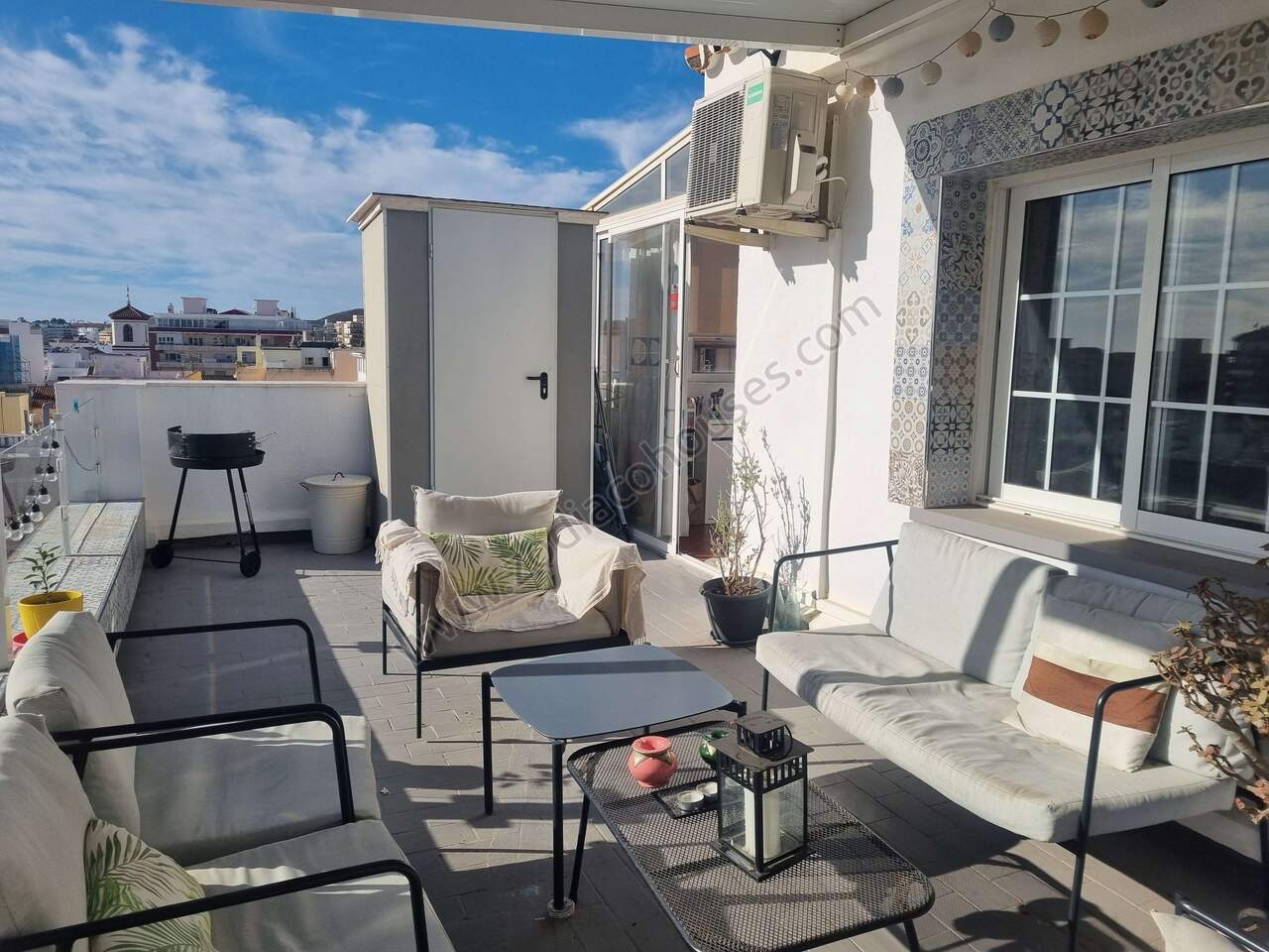 128323 Atico(ylin kerros) - 2