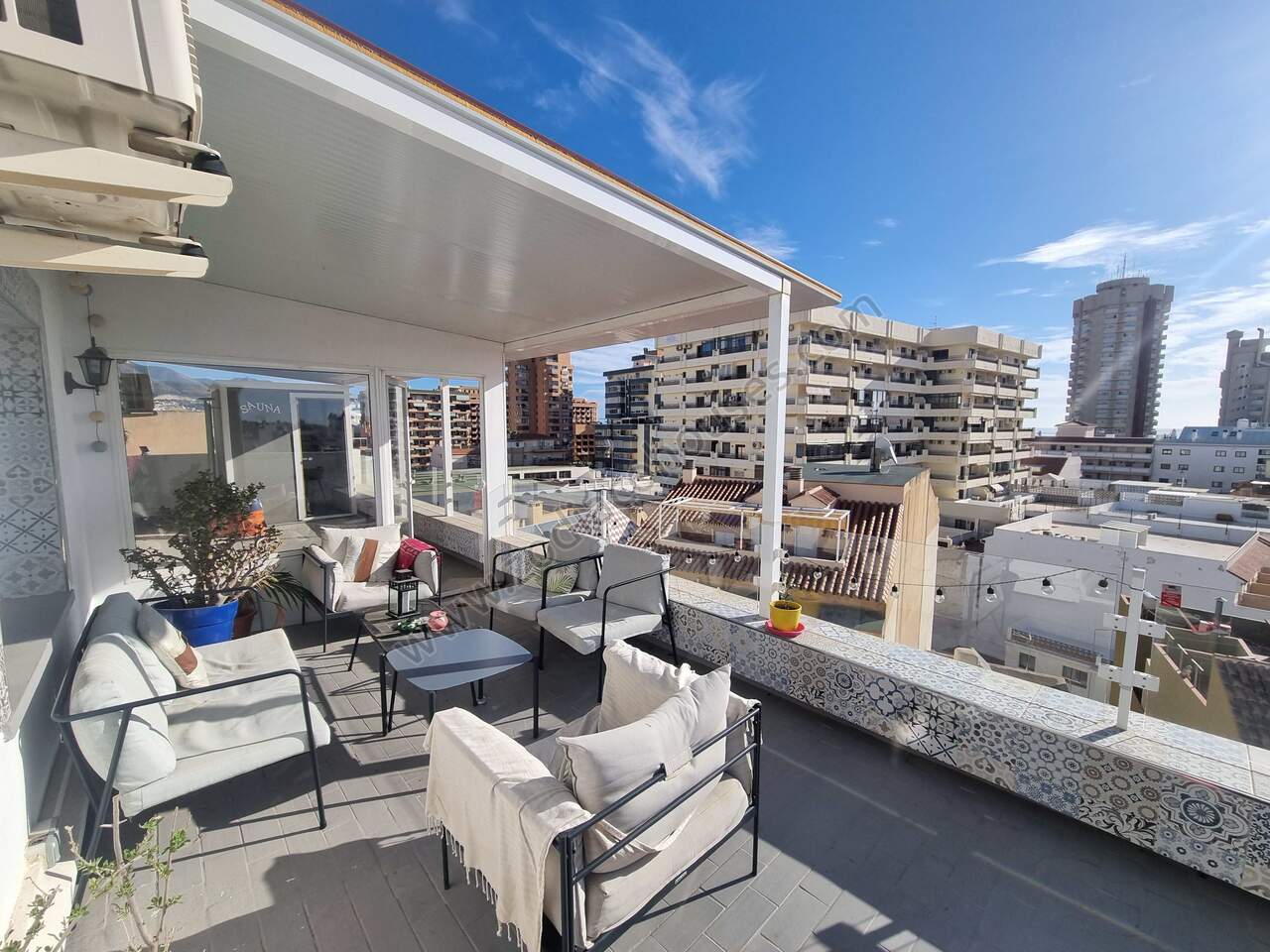 128323 Atico(ylin kerros) - 1