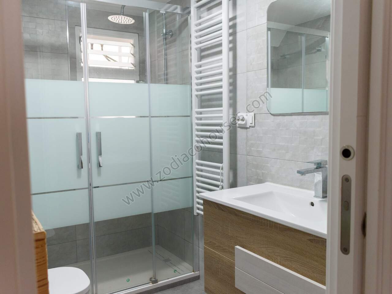 128331 Vuokrataan - 11